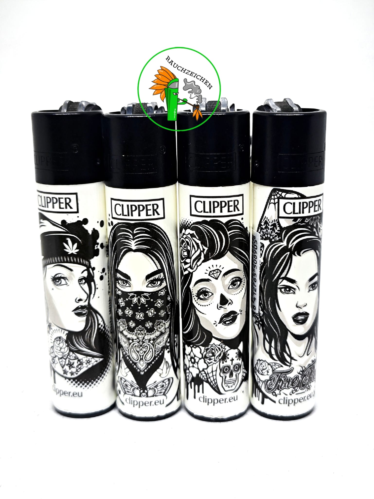 Clipper Serie Girls With Tattoos